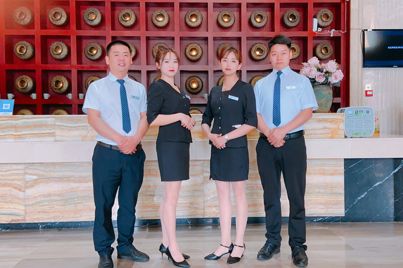 精誠所至，金石為開